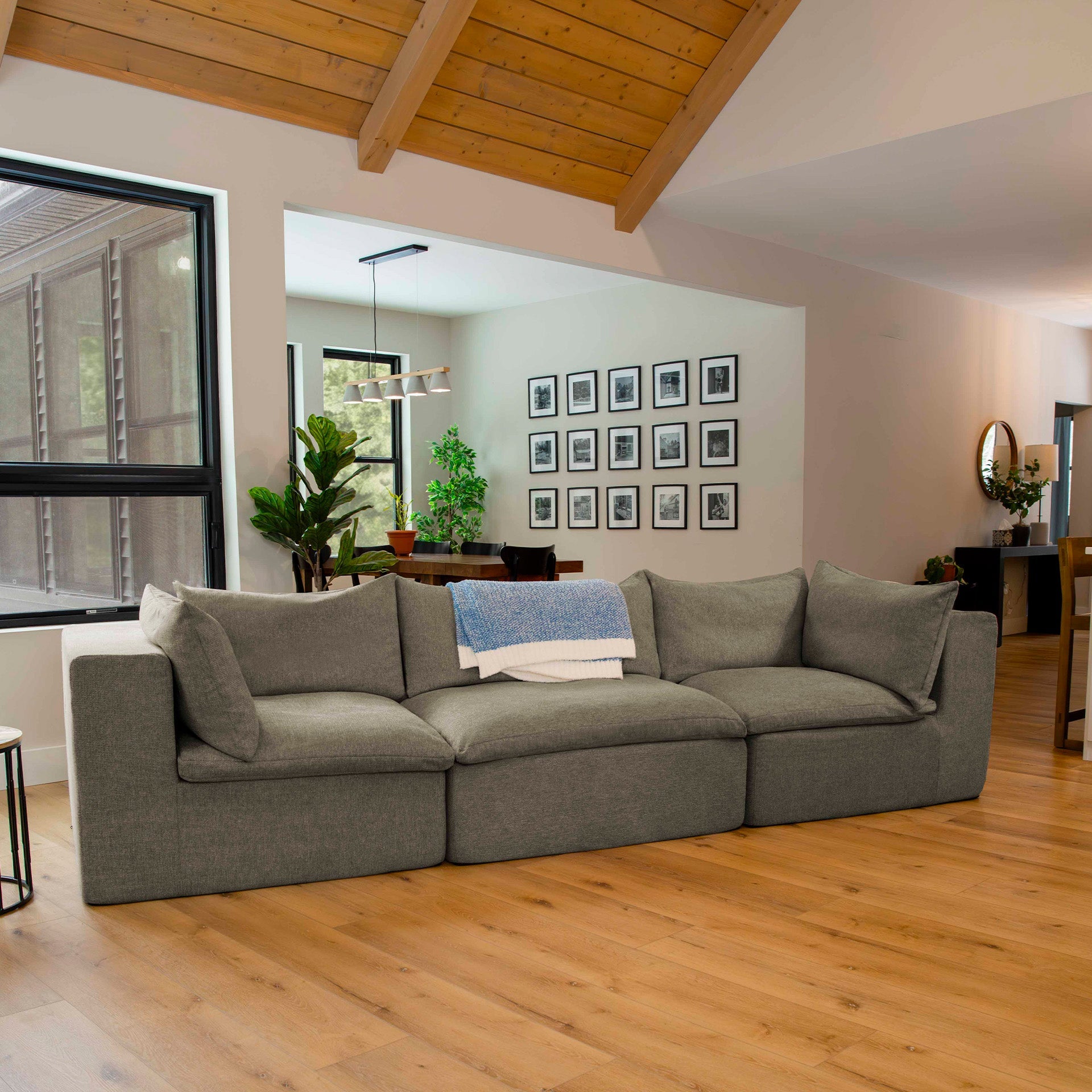 Averra™ 3 Piece Modular Sectional Sofa